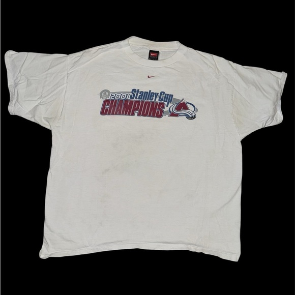 Vintage Avalanche T-Shirt - Picture 1 of 5